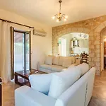 Villa Selinitsa Stone Residence-private Poolside Retreat