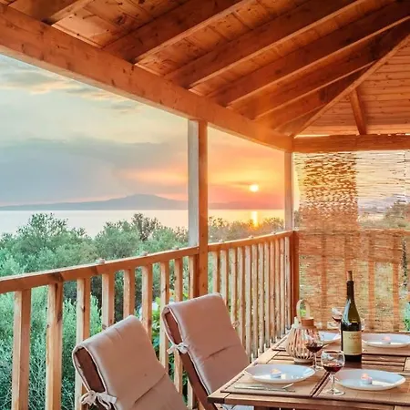 Villa Selinitsa Stone Residence-private Poolside Retreat Agios Nikolaos (Mani)