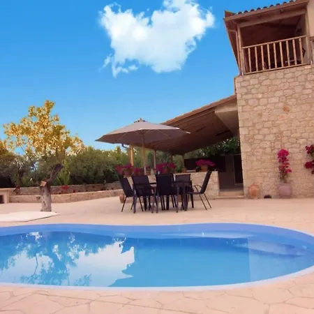 Selinitsa Stone Residence-private Poolside Retreat Villa Agios Nikolaos (Mani)
