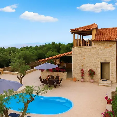 Selinitsa Stone Residence-private Poolside Retreat Agios Nikolaos (Mani)