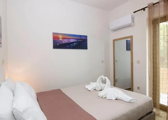 Selinitsa Stone Residence-private Poolside Retreat Вилла *