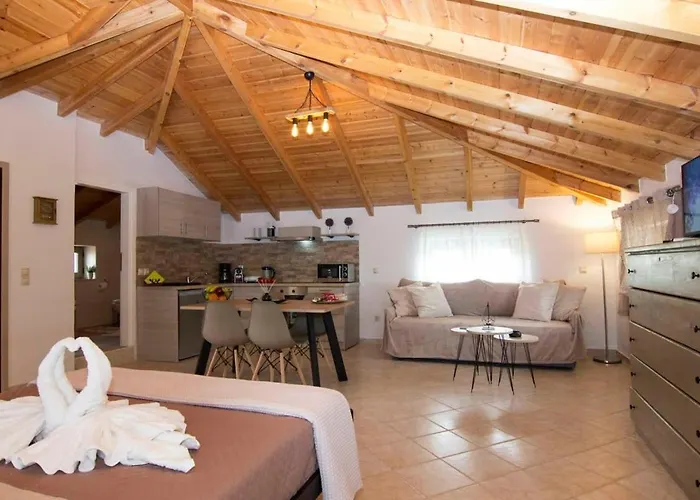 Вилла Selinitsa Stone Residence-private Poolside Retreat *