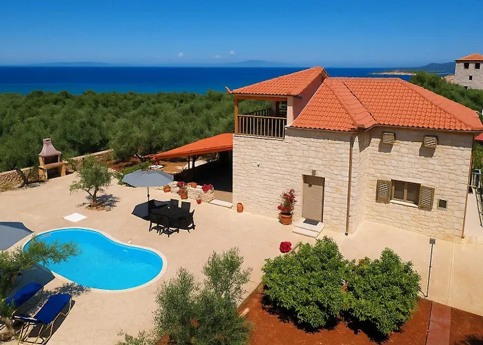 Selinitsa Stone Residence-private Poolside Retreat Вилла Агиос-Николаос